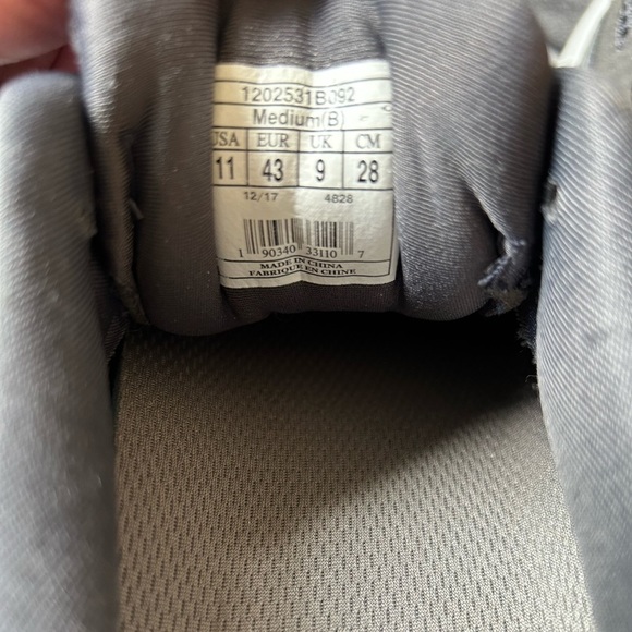 Brooks Addiction 13 running or walking shoes womens size 11 - Picture 6 of 7